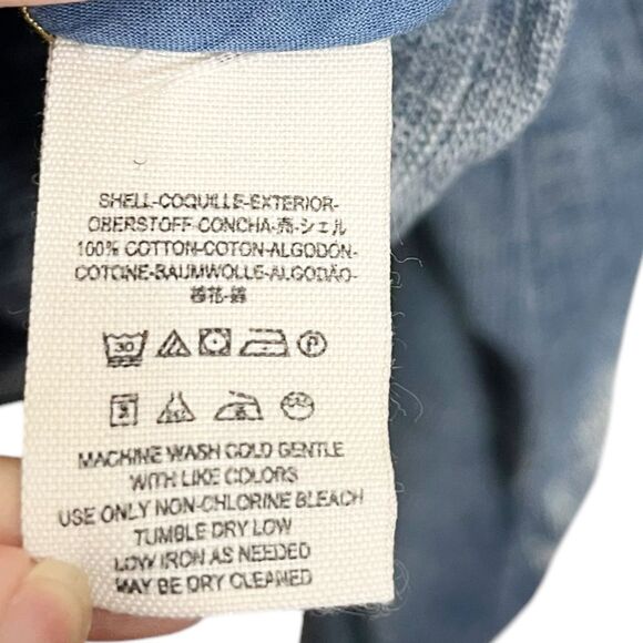 Welcome to my closet! I'm sorry but this item has sold and is not available. - Picture 11 of 13